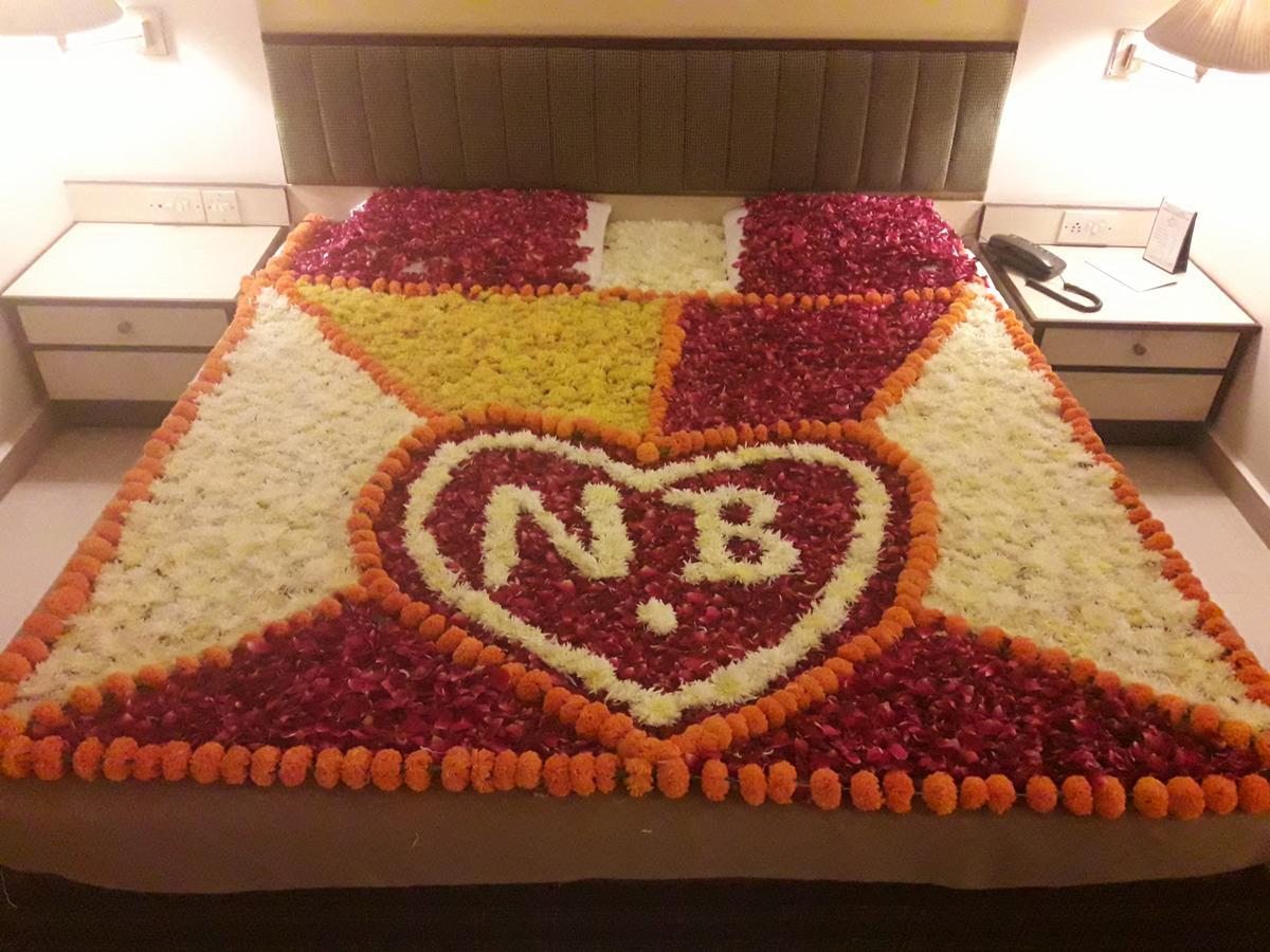 Hotel Bluehill Bhavnagar Εξωτερικό φωτογραφία